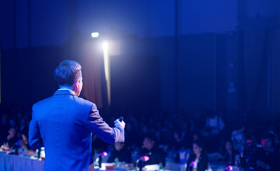 Who Are the Top Keynote Speakers You Should Know About?