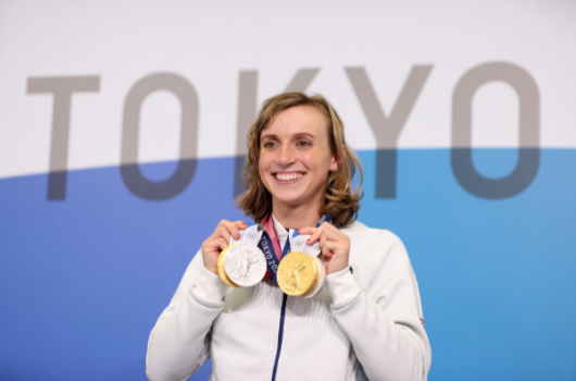 katie ledecky headshot
