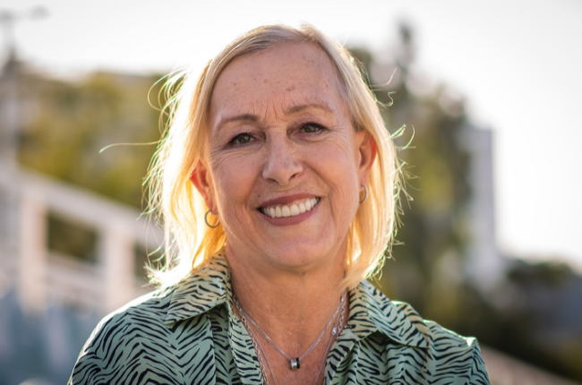 martina navratilova headshot